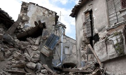 Afghanistan Bergetar: Gempa M 5,8 Terasa Hingga Lintas Provinsi