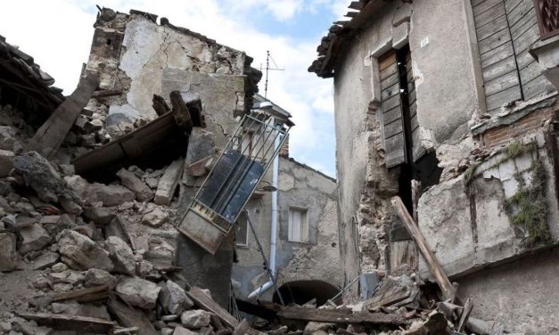 Afghanistan Bergetar: Gempa M 5,8 Terasa Hingga Lintas Provinsi