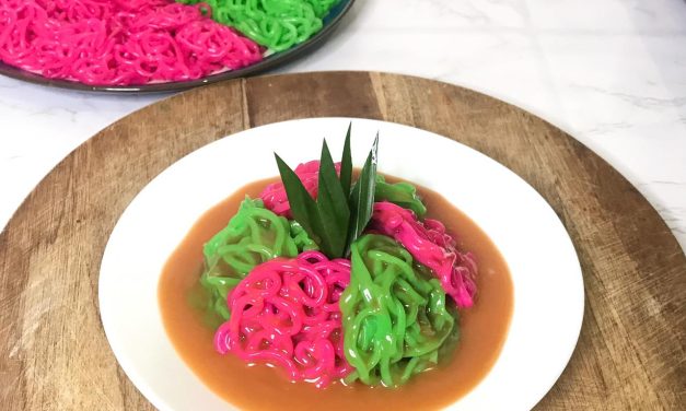 Putu Mayam: Manisnya Kenangan Dalam Setiap Serutannya