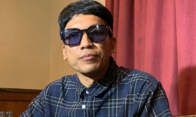 Desta Fokus Keluarga, Tegaskan Rumor Nikah Lagi Tak Benar