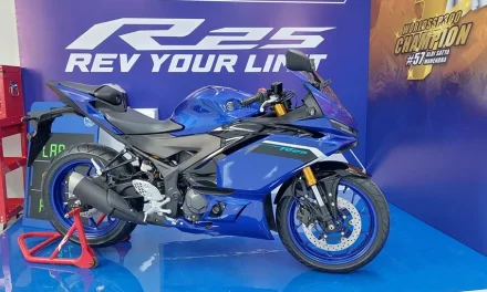Yamaha R25 Standard 2026 Siap Menaklukkan Jalanan
