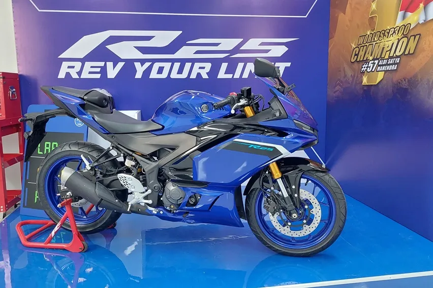 Yamaha R25 Standard 2026 Siap Menaklukkan Jalanan