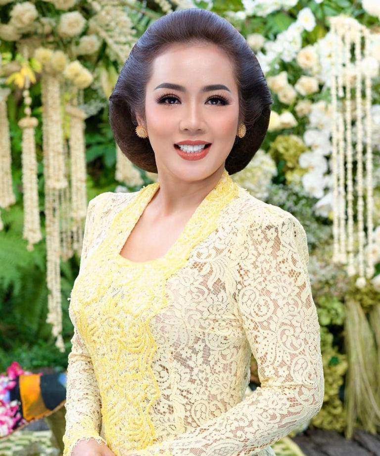 Tak Sadar Hamil, Soimah Alami Keguguran Di Usia 45 Tahun