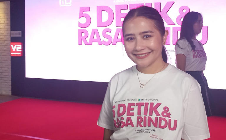 Rahasia Hubungan Awet Prilly Latuconsina Dan Omara Esteghlal