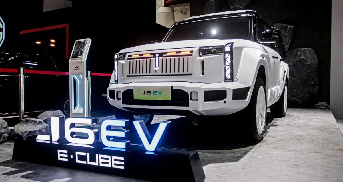 Gahar Dan Futuristik! Chery J6 IWD 2026 Siap Kuasai Jalanan