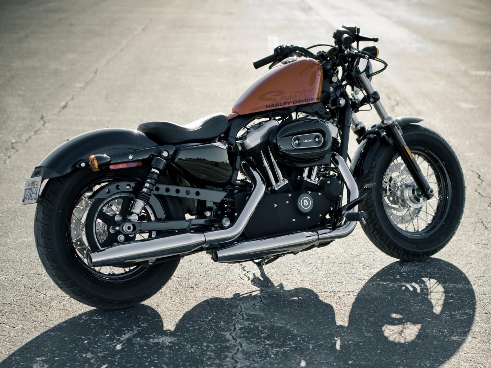 Sportster Forty-Eight, Cruiser 1.200 cc Dan Tampilan Super Kekar