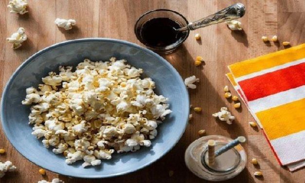 Camilan Sehat! Popcorn Polos Kaya Serat Dan Rendah Lemak